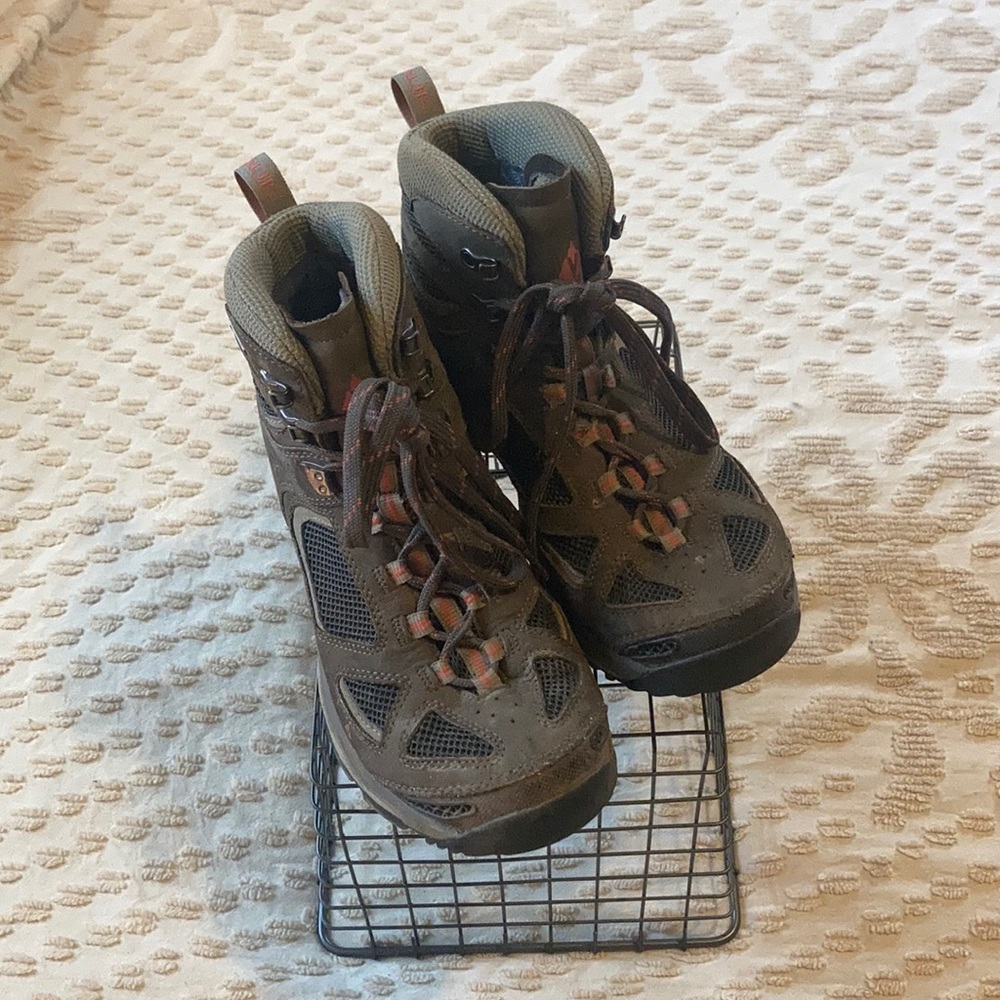 Vasque Goretex Hiking Boots